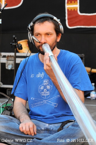 Didjinoz 09 - Didgeridoo festival Forlimpopoli - Ondřej Smeykal Didjinoz 09 - Didgeridoo festival Forlimpopoli - Ondřej Smeykal