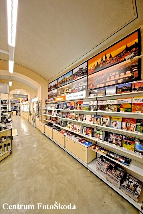 Centrum FotoŠkoda, Vodičkova ulice, Praha - knihy, odborné publikace