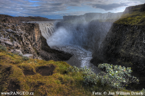 PANGEO TOURS - Foto: &copy; Jan William Drnek - Vodopád Dettifoss, Island