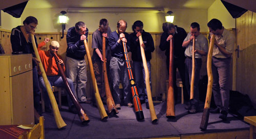 1. Český didgeridoo orchestr