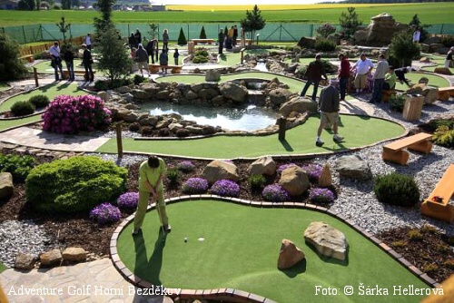 ADVENTURE GOLF HORNÍ BEZDĚKOV - první osmnáctijamkové hřiště