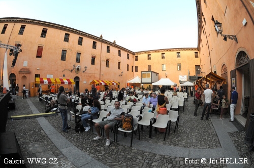 Didjinoz 09 - Didgeridoo festival Forlimpopoli - Rocca