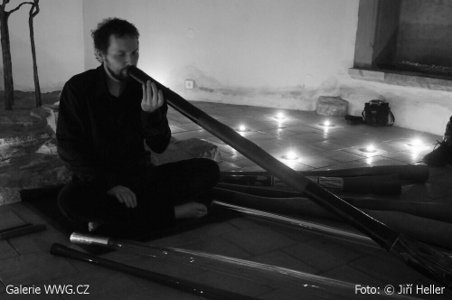 Ondřej Smeykal - didgeridoo solo